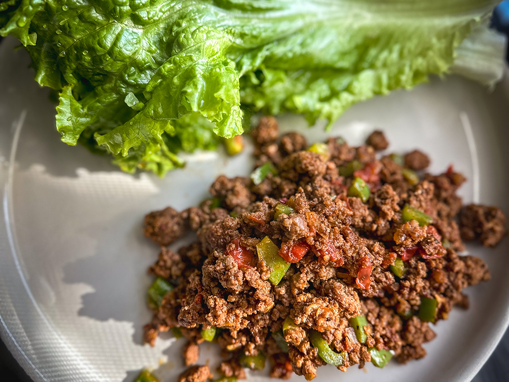 Simple & Delicious Beef Lettuce Wraps