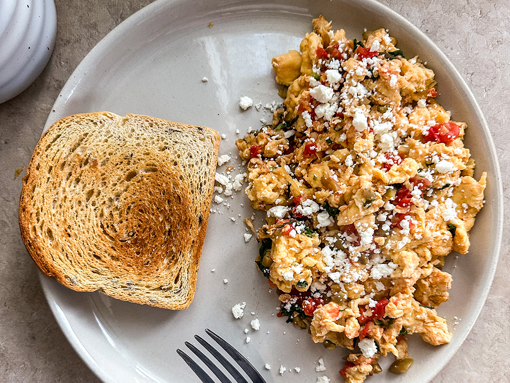 The Best Greek Eggs Scramble